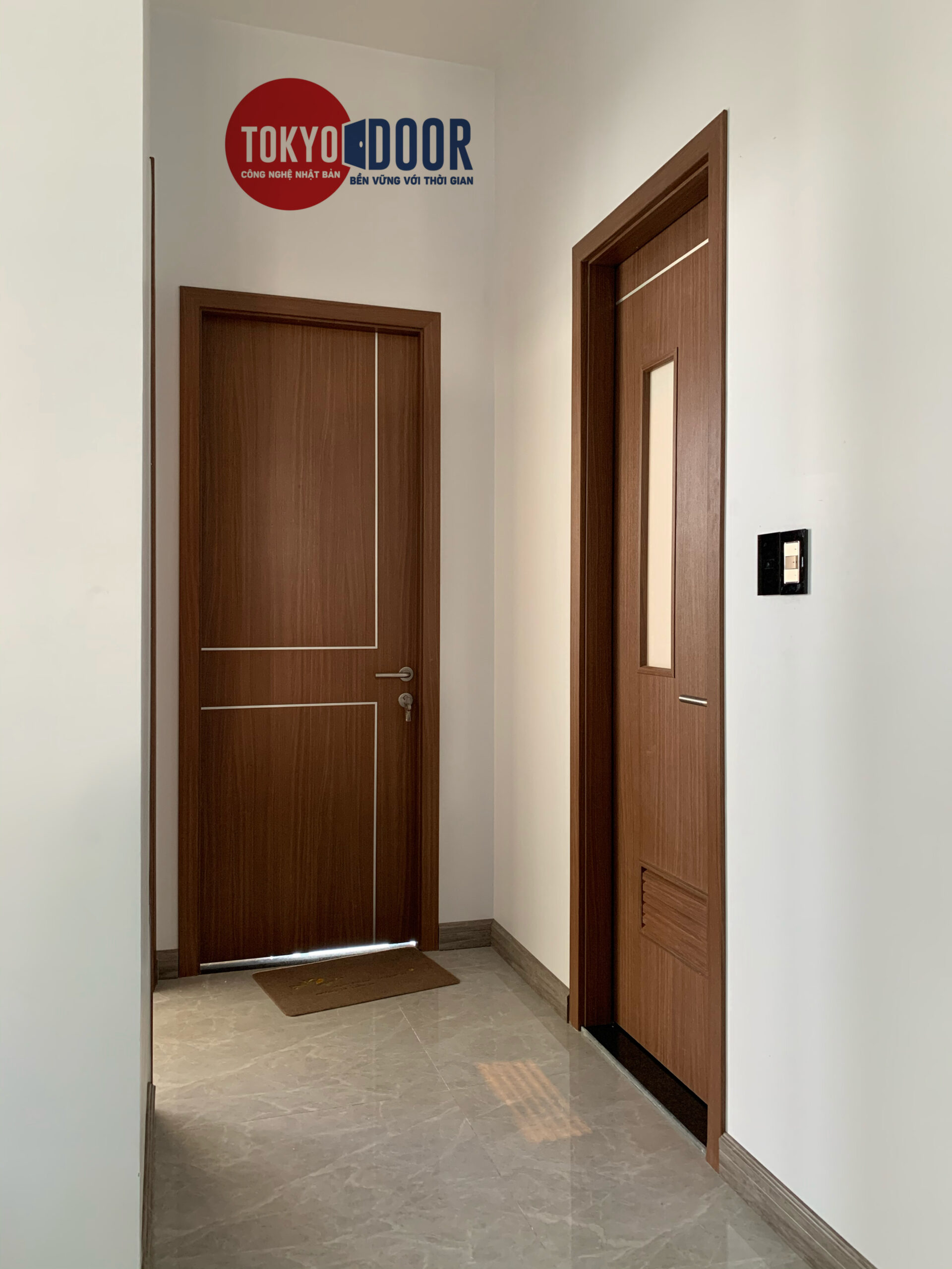 Cửa Nhựa Composite Tokyodoor CN01 Cửa Nhựa Composite Tokyodoor CN01